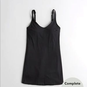 GILLY HICKS GO ENERGIZE ACTIVE DRESS